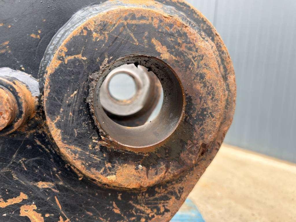 Miller M318D / 320D / 320E / 320F / 323D / 323E / 323F / Photo 11