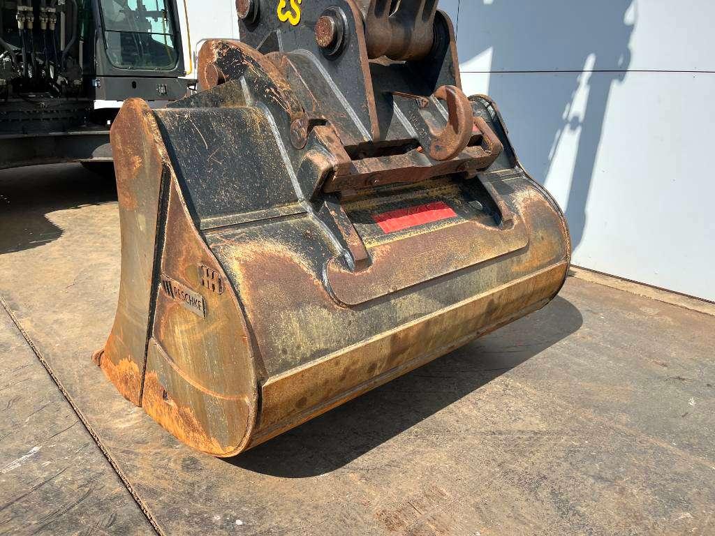 Volvo EC380EL - Automatic Greasing / Quick Coupler Photo 17