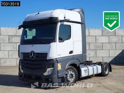 Mercedes-Benz Actros 1845 4X2 Bigspace Lowdeck Mirrorcam 2x Tank en vente par BAS World B.V.