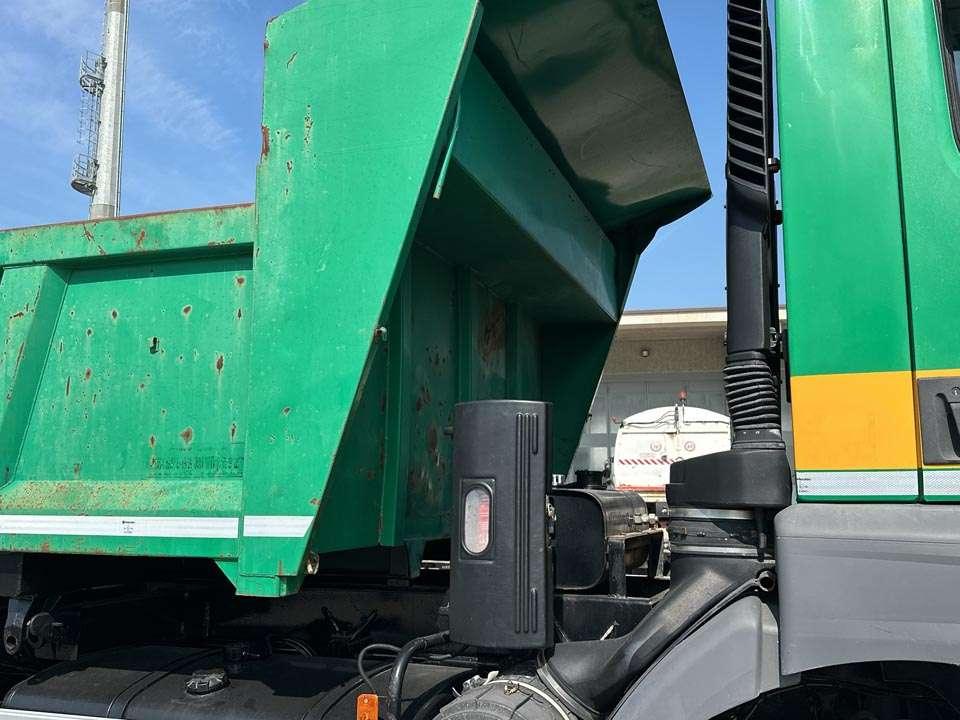 Renault 340 Photo 9