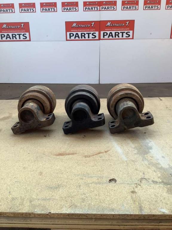 Galets supérieurs pour Hitachi ZX160LC Photo 3