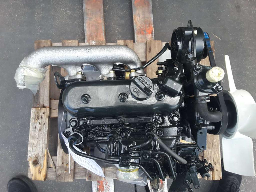 Kubota D722 Photo 7