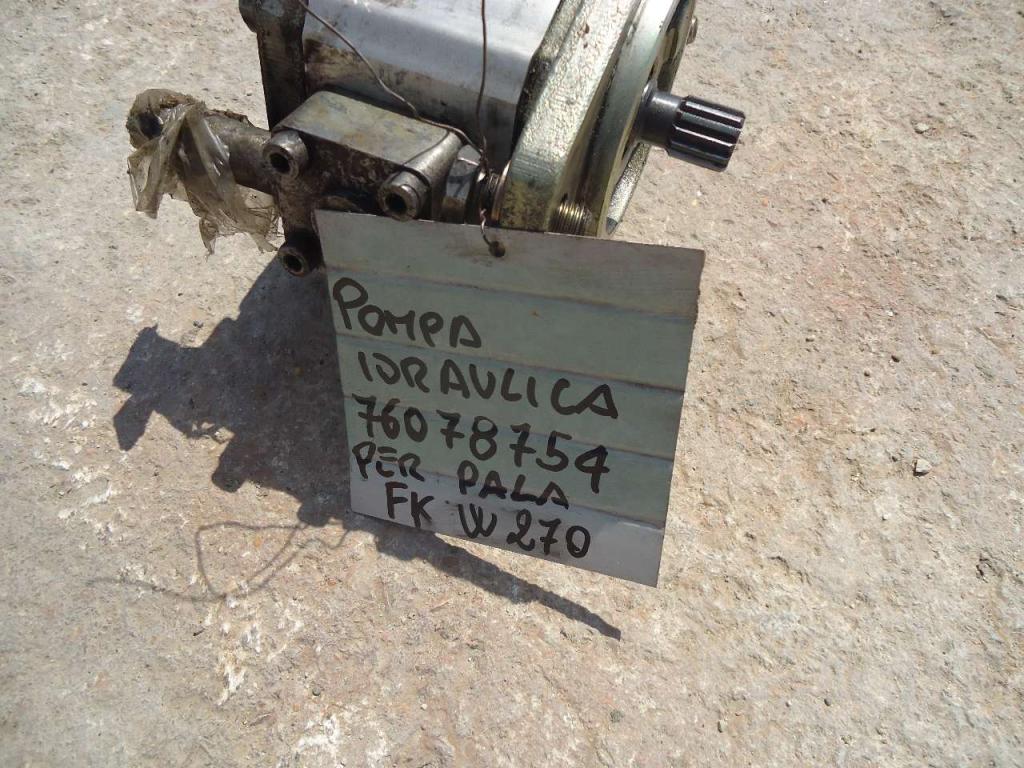 Pompe hydraulique pour Fiat Kobelco W270 - CODICE 76078754 Photo 3