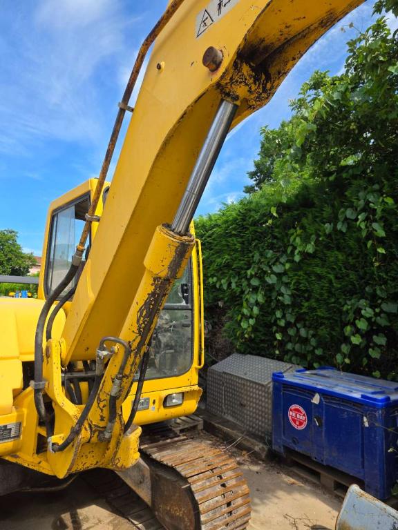 Komatsu PC 75 Photo 4