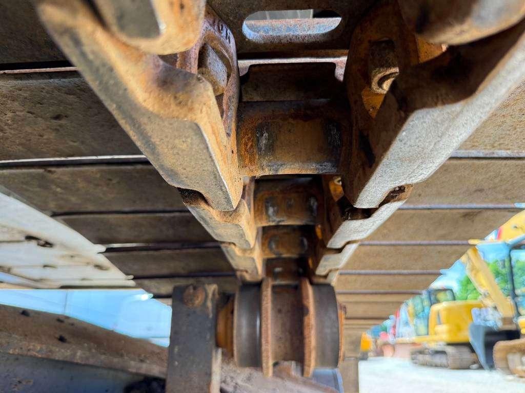 Volvo EC250DL - Hammer Lines / Automatic Greasing Photo 27
