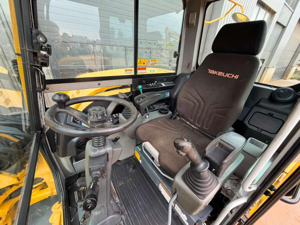 Takeuchi TB295W-1 Photo 22