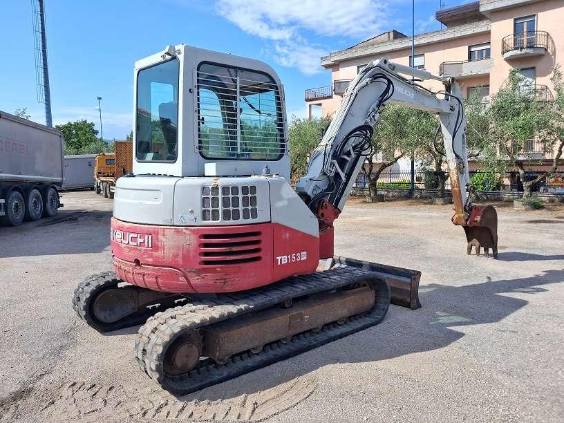 Takeuchi TB153FR Photo 2