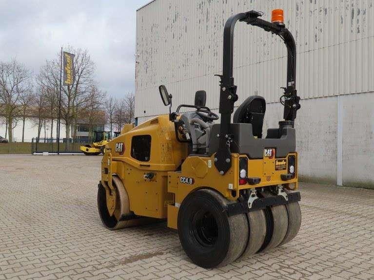 Caterpillar CC4.0 Photo 4