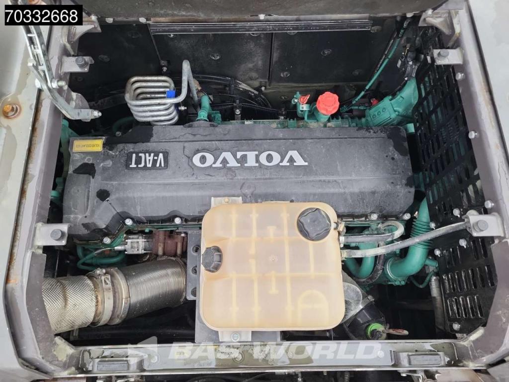 Volvo EC380 E L Photo 19