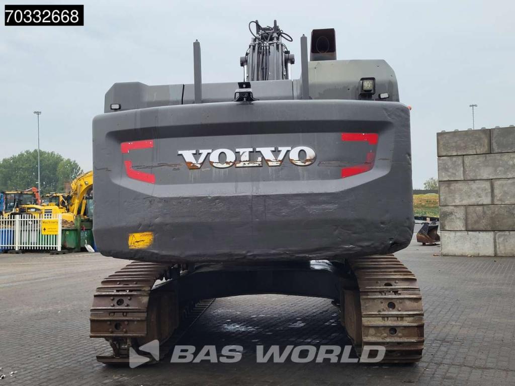 Volvo EC380 E L Photo 3