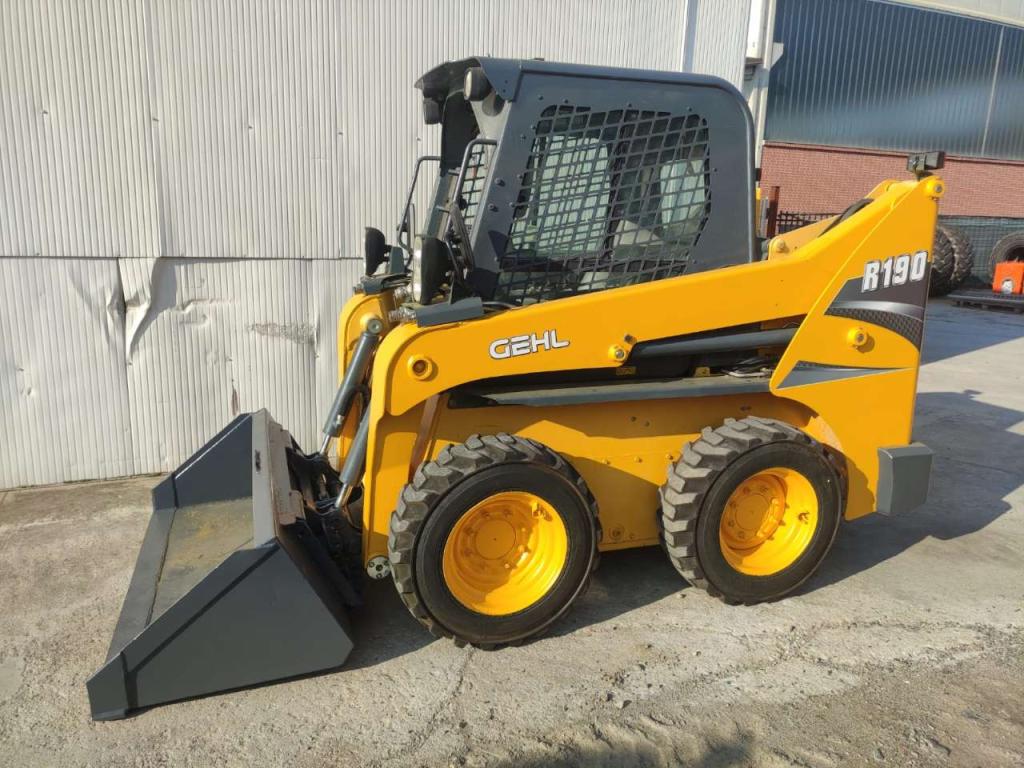 Gehl R190 Photo 1