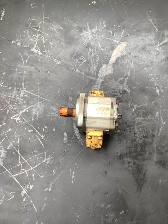 Pompe hydraulique pour Bitelli BB650 Photo 2