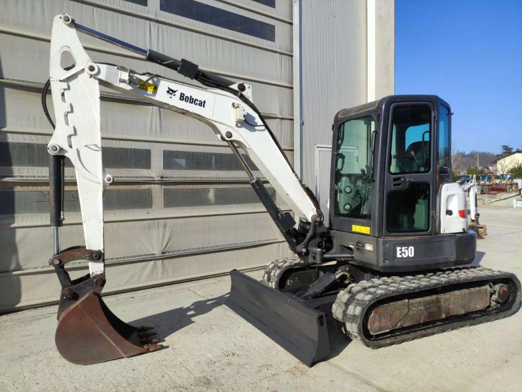 Bobcat E50EM Photo 1