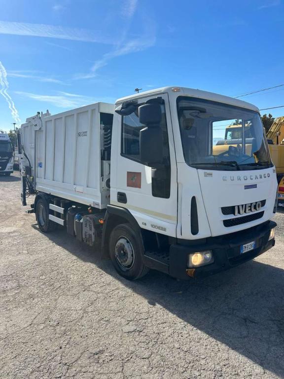 Iveco Eurocargo 100-22 Photo 2