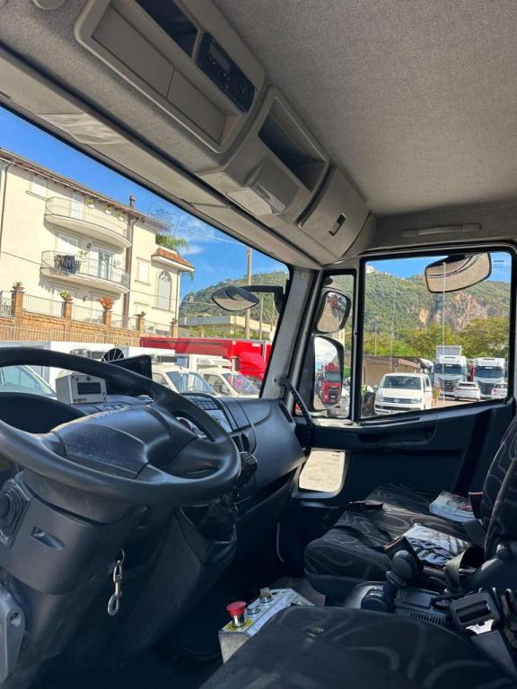 Iveco Eurocargo 100-22 Photo 5