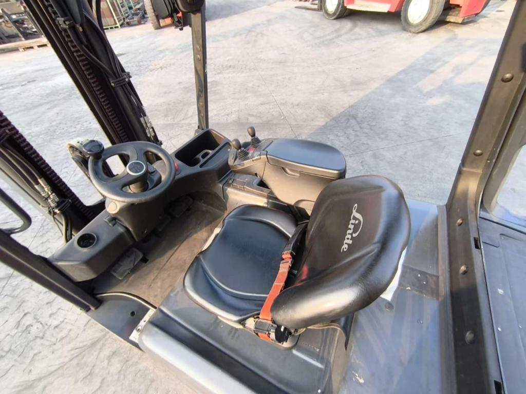 Linde E30L-01 Photo 5