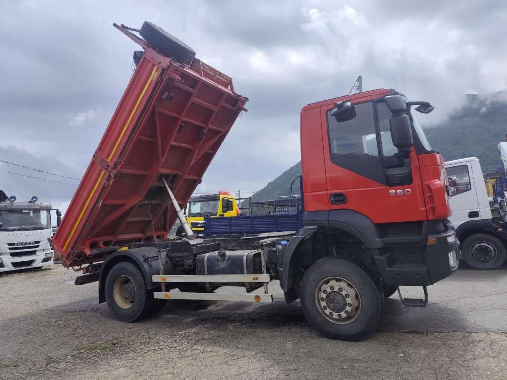 Iveco TRAKKER 190T36 Photo 25