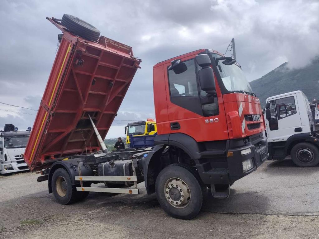Iveco TRAKKER 190T36 Photo 27