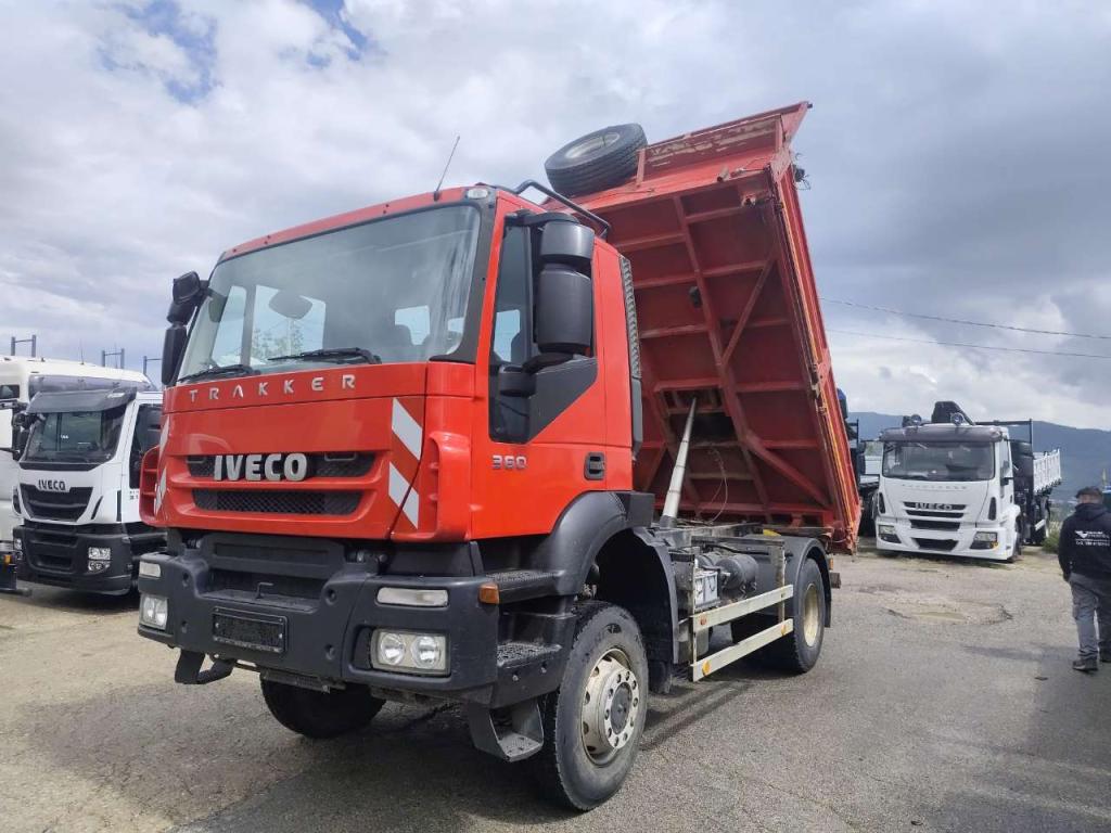 Iveco TRAKKER 190T36 Photo 30