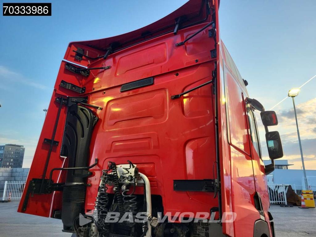 Renault T 460 6X2 SleeperCab Liftachse Standklima ACC PTO Alcoa's Photo 8