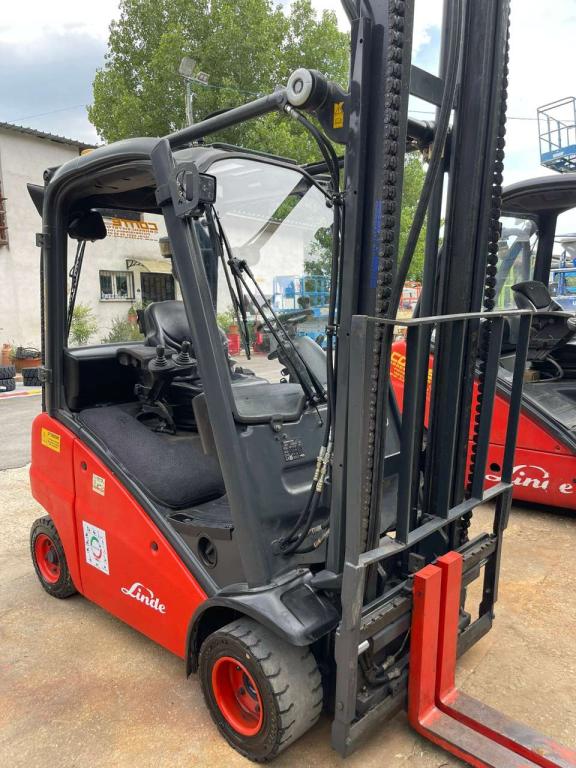 Linde H20D Photo 2