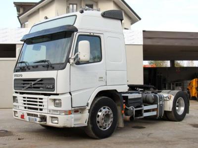 Volvo FM12 en vente par Massucco T. Srl