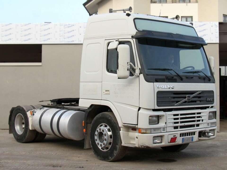 Volvo FM12 Photo 11