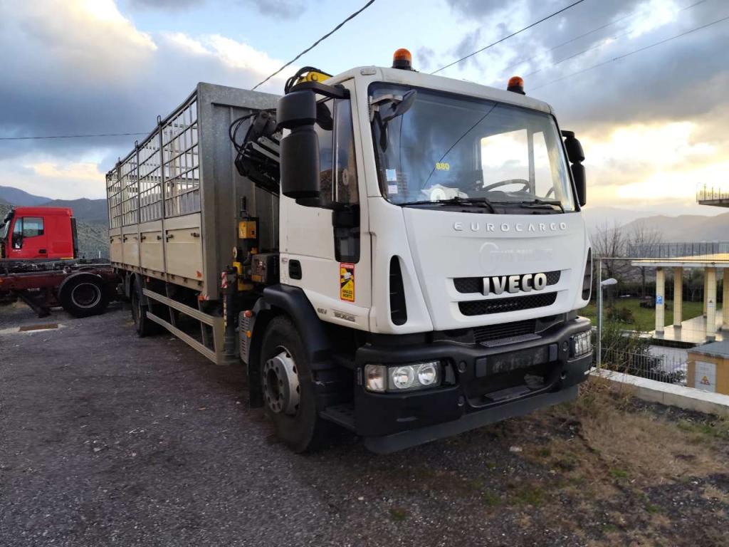 Iveco EUROCARGO 180E25K Photo 16