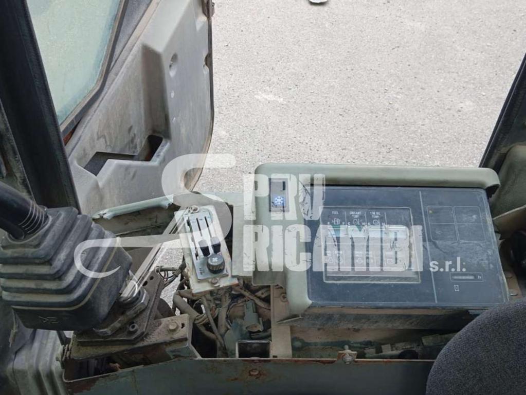 Cabine pour Komatsu serie 3 Photo 7