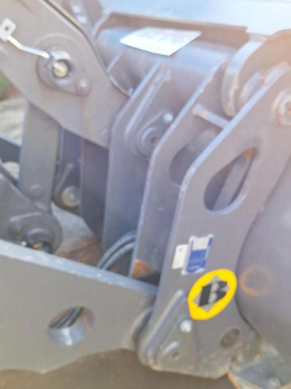 Volvo hydraulic attachment bracket 85347 Photo 4