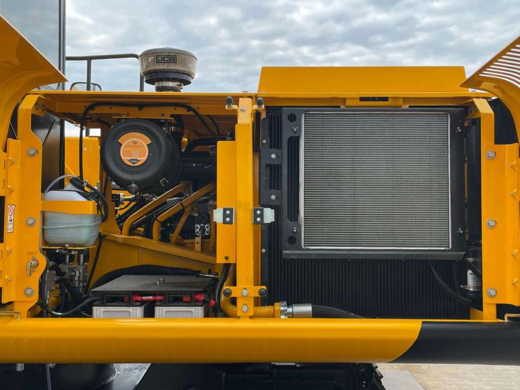 JCB 245 HD LR Photo 29