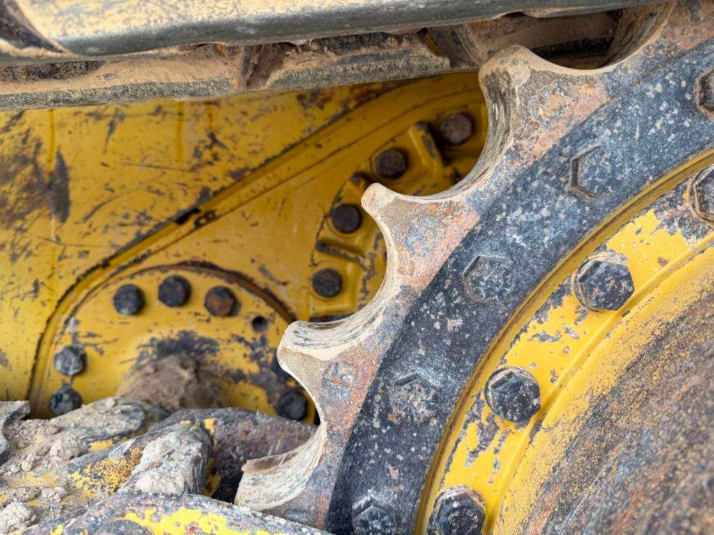 Caterpillar D6K XL - German Machine / Folding Blade / Ripper Photo 25