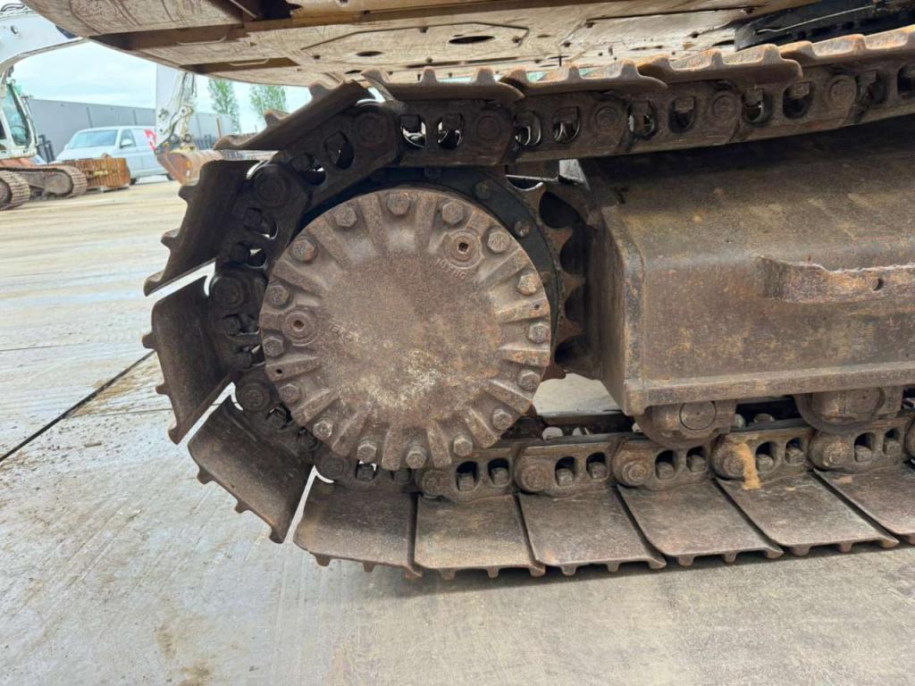 Caterpillar 320EL Photo 14