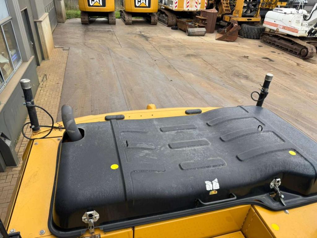 Caterpillar 320EL Photo 19