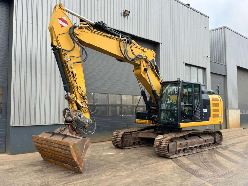 Caterpillar 320EL Photo 2