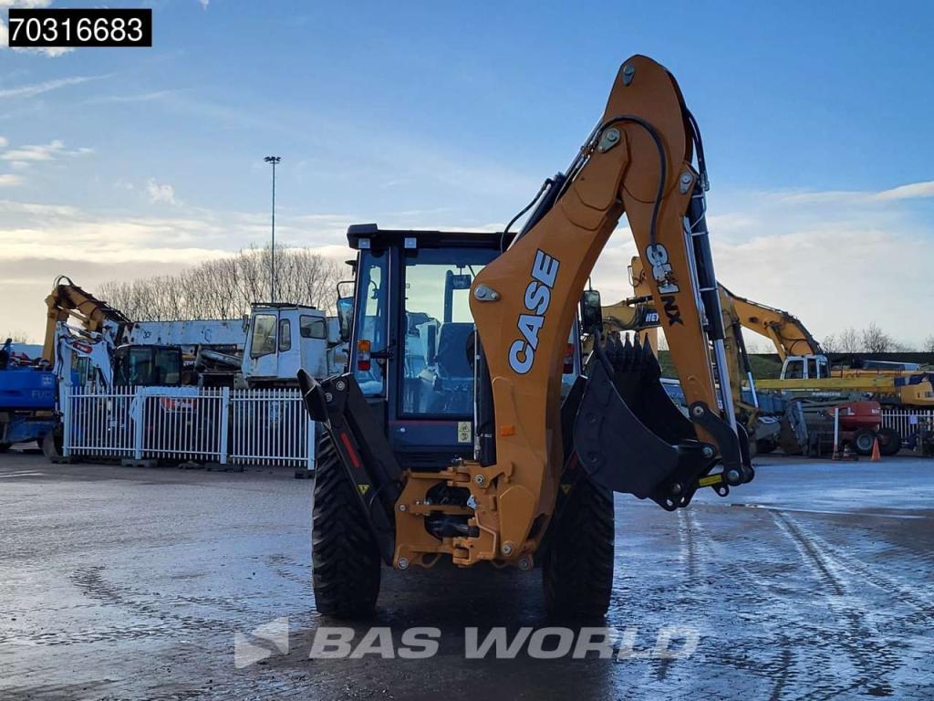 Case 851 NX A/C - 4WD - Central Pivot Photo 10