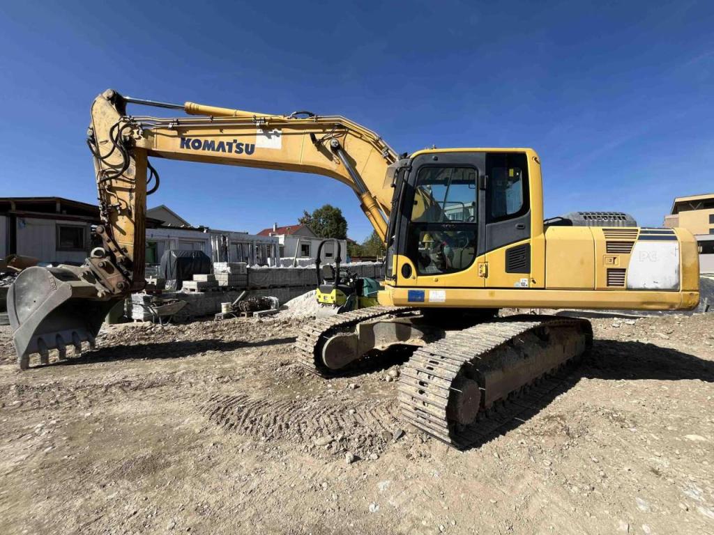 Komatsu PC210NLC-8 Photo 5