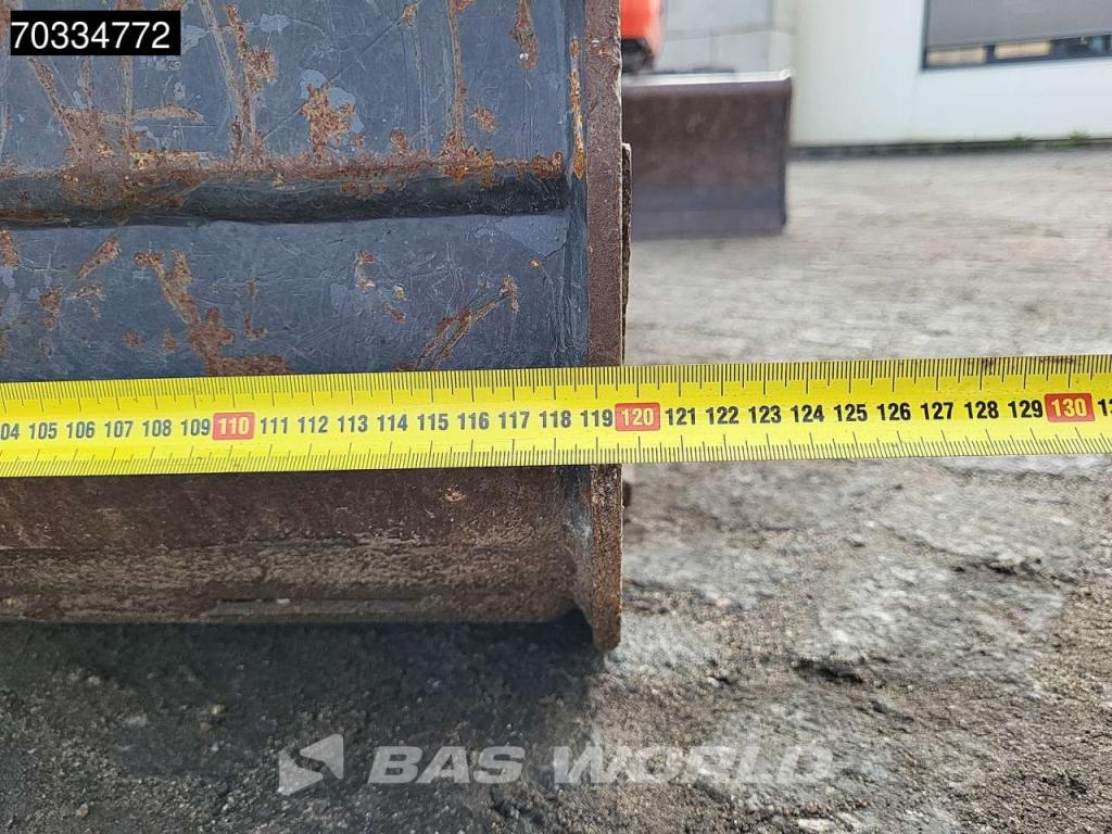 Kubota U36 -4 3 Buckets Photo 18