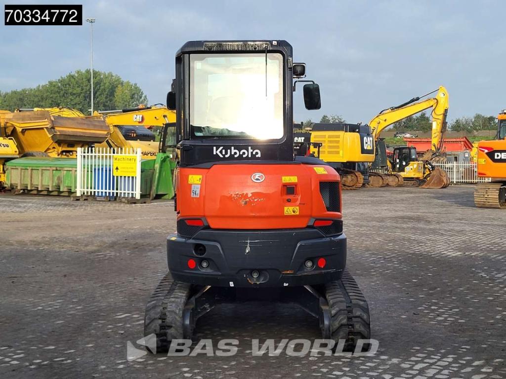 Kubota U36 -4 3 Buckets Photo 5