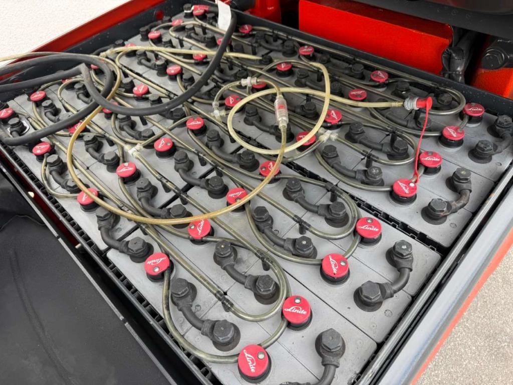 Linde E25-01 Photo 10