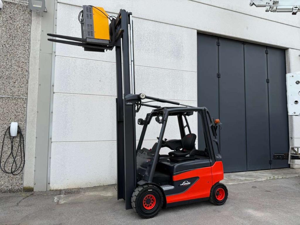 Linde E25-01 Photo 8