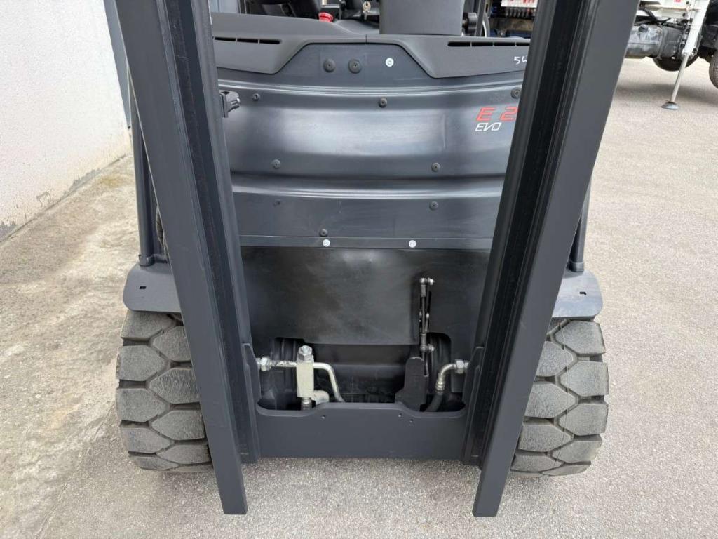 Linde E25-01 Photo 9