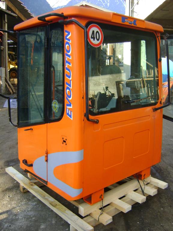 Cabine pour Fiat Kobelco W 130 Evolution Photo 2