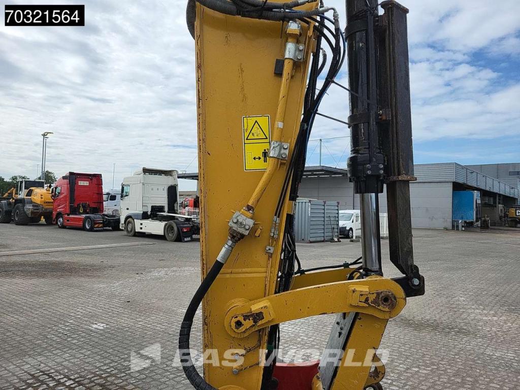 Caterpillar 352 F Photo 11