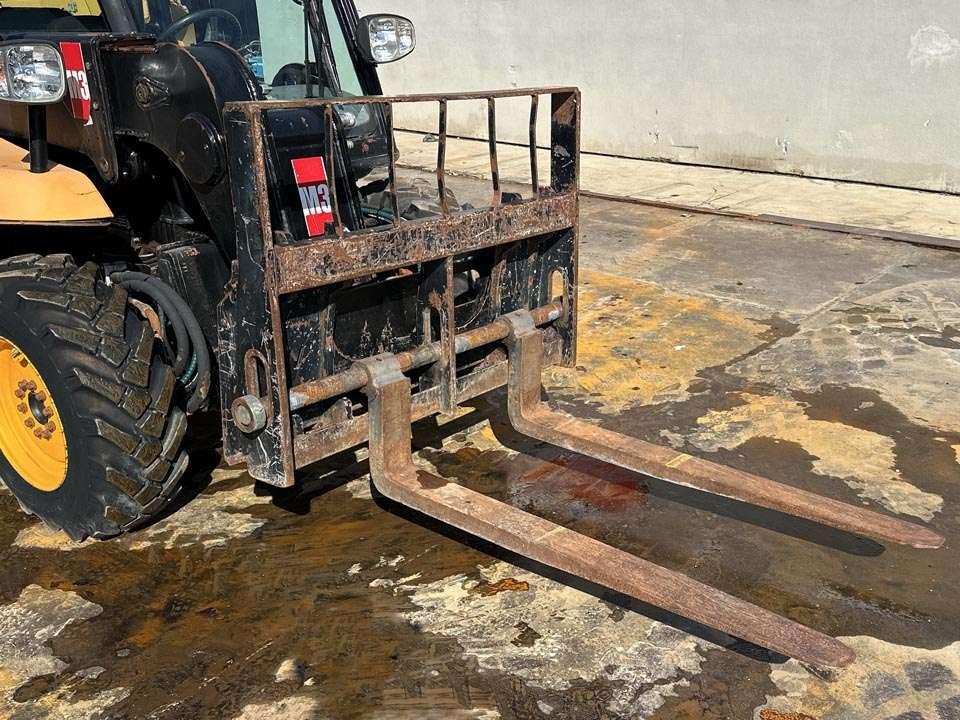 JCB 515-40 TH 4X4 Photo 9