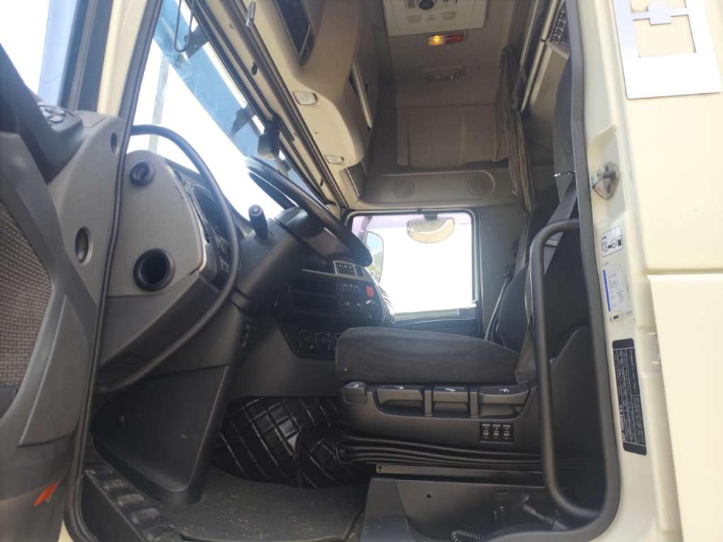 Daf XF460 Photo 15