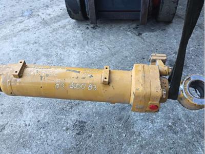 Vérin de rappel de godet pour Caterpillar 953 C en vente par PRV Ricambi Srl