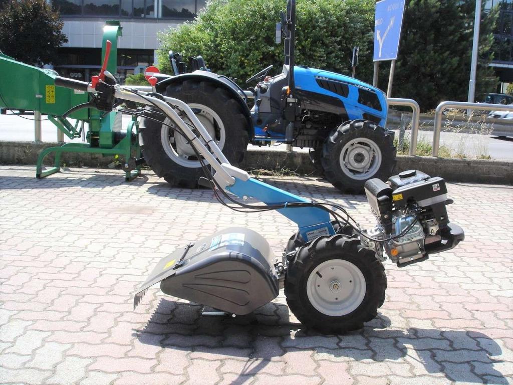 Bertolini 400 - MOTORE DIESEL EMAK Photo 5