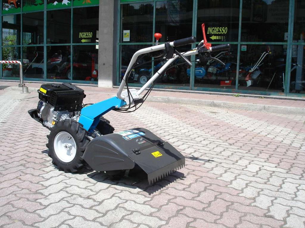 Bertolini 400 - MOTORE DIESEL EMAK Photo 8