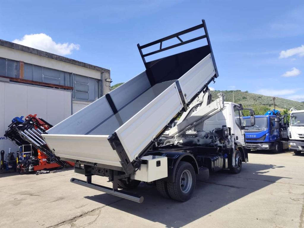 Iveco EUROCARGO 140-250 Photo 24